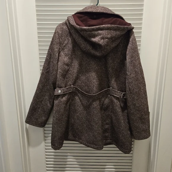 Women's Brown Winter Coat - Picture 2 of 6